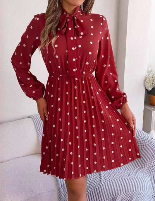 Temporary wave dot tie waist long -sleeved pleated skirt