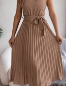 Elegant standing collar sleeveless waist pleated long skirt