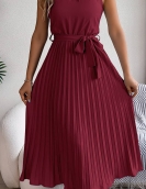 Elegant standing collar sleeveless waist pleated long skirt