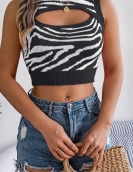 Summer hollow contrasting zebra tattoo navel sweater vacation top